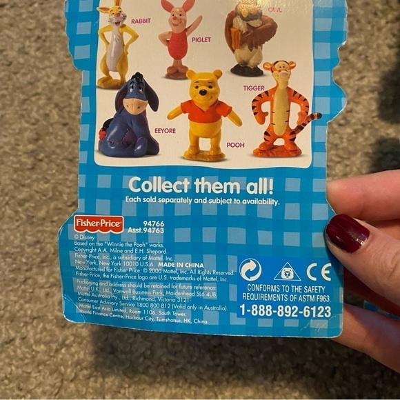 Fisher Price Winnie the Pooh Figure Set NEW Vintage Piglet Eeyore Tigger Toy - Picture 3 of 7